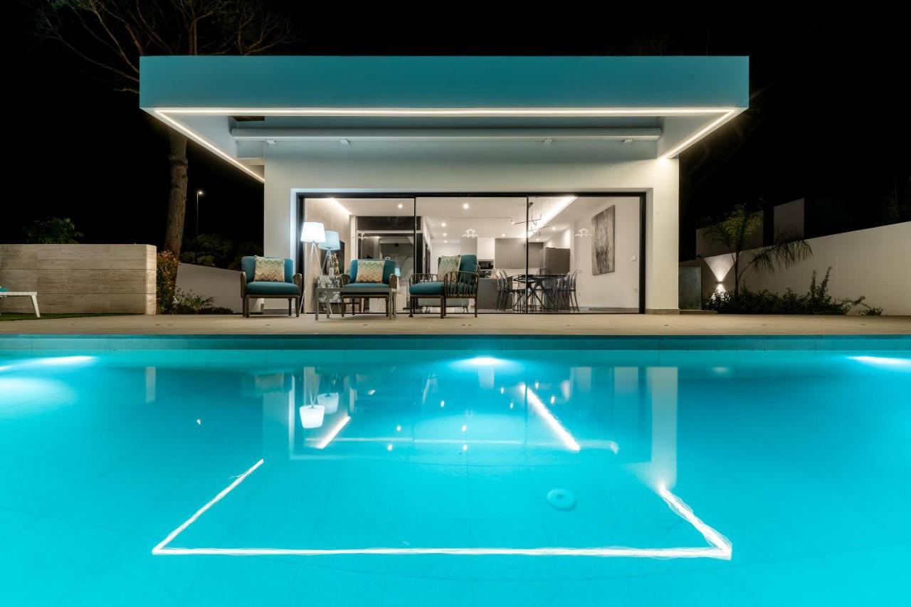 Lola Sea Villa Novo Sancti Petri Luaran gambar